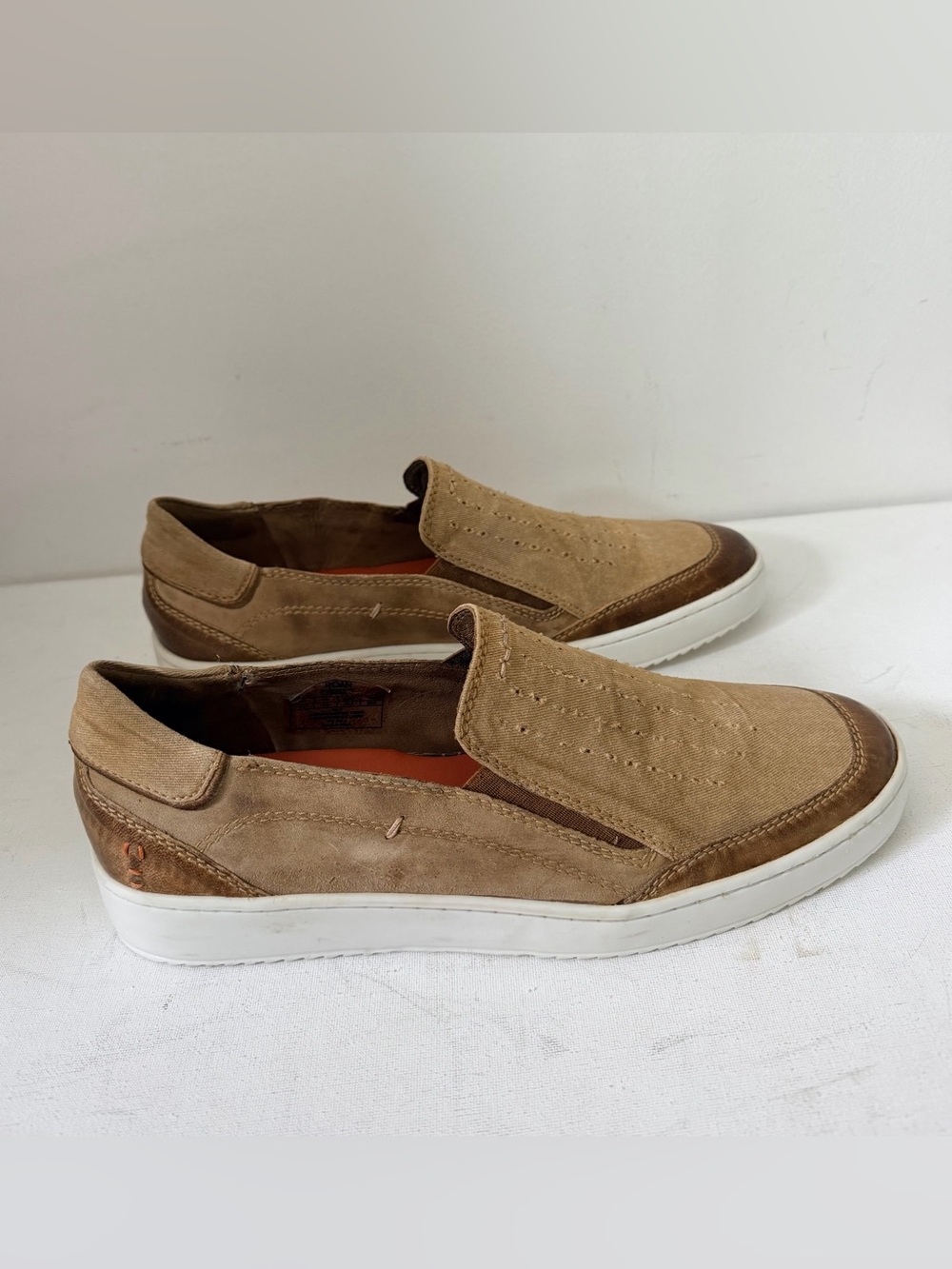 NEW- Roan by Bed Stu- Men's leather Slip-On Casual Sneakers